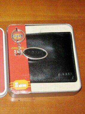 Vintage Fossil Black Leather Wallet & Keychain Hampton Orig  2 in 1 w Tin Box